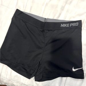 Black Nike Pros